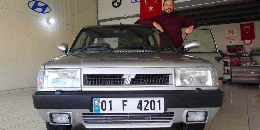 "Türkiye’de nadir araçlardan" dediği otomobilini 145 bin liradan satışa çıkardı