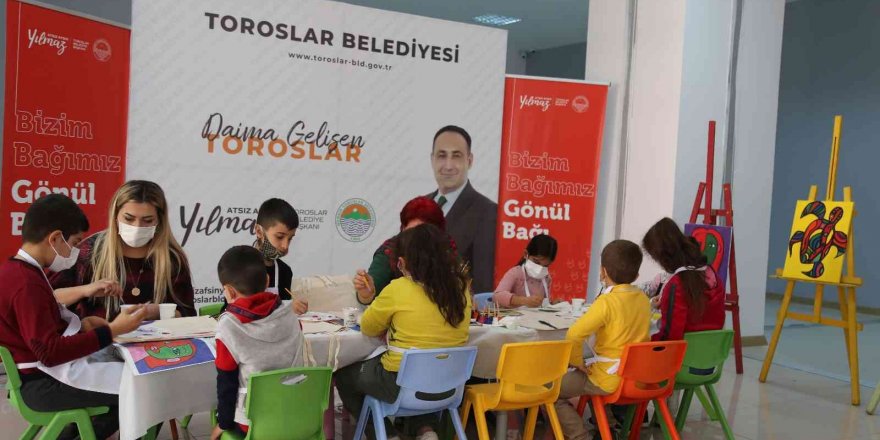 Toroslar Belediyesinin Resim Atölyesi çocukların gözdesi oldu