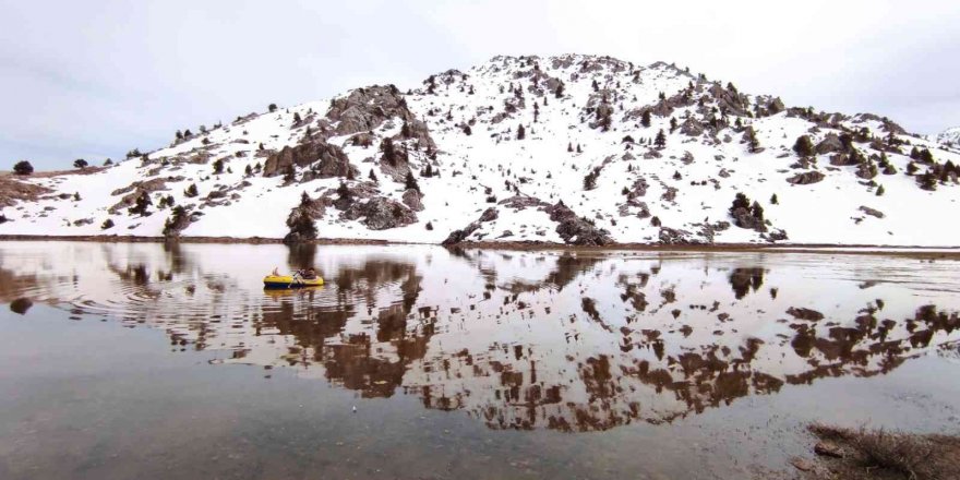 Dağların zirvesindeki "Karagöl"
