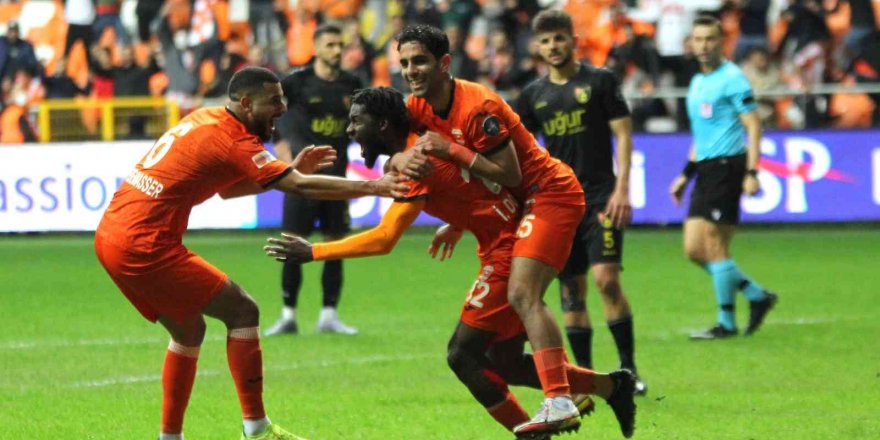 Spor Toto 1. Lig: Adanaspor: 1 - İstanbulspor: 0