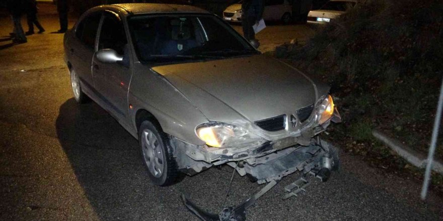 Isparta’da trafik kazası: 3 yaralı