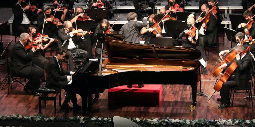 Uluslararası Antalya Piyano Festivali’nde senfonik gece