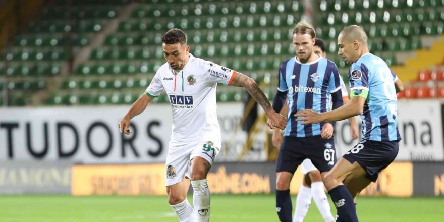 Spor Toto Süper Lig: Alanyaspor: 1 - Adana Demirspor: 3 (Maç sonucu)