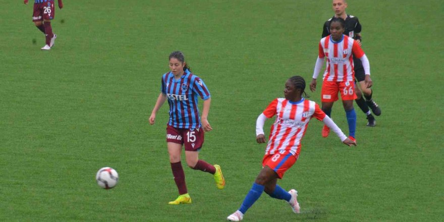 Kadın Futbol Süper Ligi: Adana İdmanyurdu SK: 2 - Trabzonspor: 1