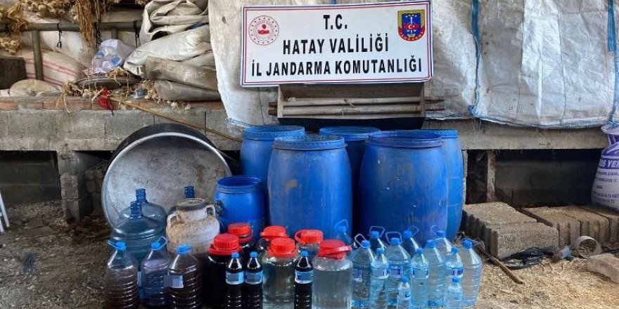 Hatay’da 7 bin litre sahte içki ele geçirildi