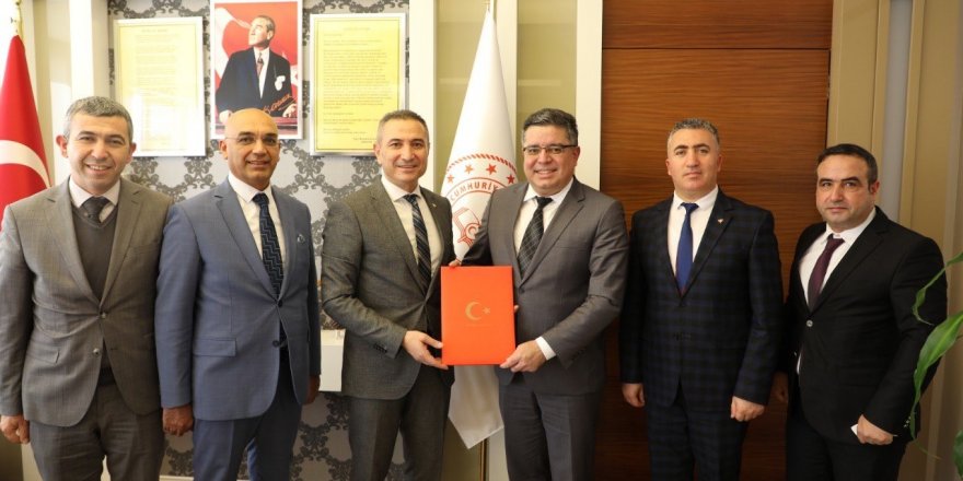 Corendon ile  Falez Mesleki ve Teknik Anadolu Lisesi arasında işbirliği protokolü