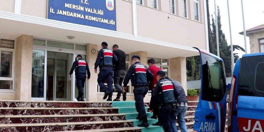 Mersin’de çeşitli suçlardan aranan 19 şahıs yakalandı