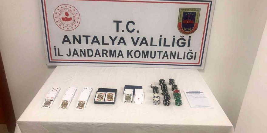 Jandarmadan kumar oynayanlara suçüstü