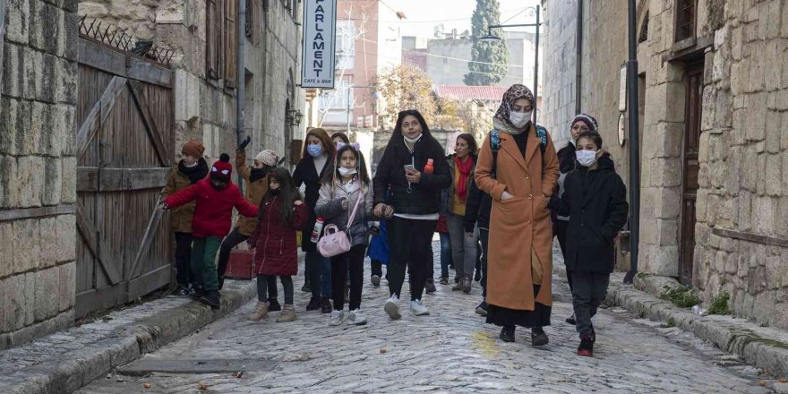 Engelli bireyler, aileleriyle birlikte Tarsus’ta unutulmaz anlar yaşadı