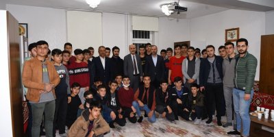 Başkan Okay Lise Öğrencileri İle Bir Araya Geldi