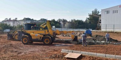 Altınova’ya 4 bin metrekarelik park