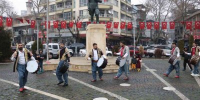 Cumhurbaşkanı Erdoğan’a Davul Zurnalı Destek