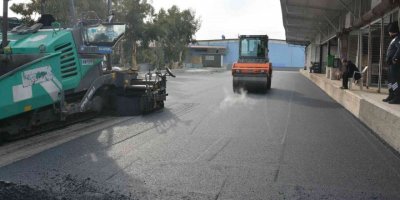 Tarsus Hal Kompleksindeki yol çalışmaları bitme aşamasında