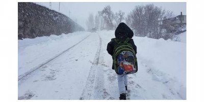 Isparta’nın Yalvaç ilçesinde okullara kar engeli