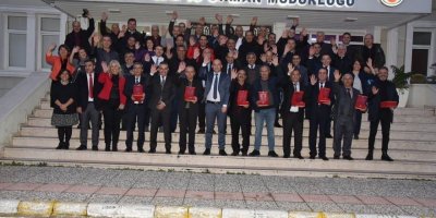 Emekliye Ayrılan İl Tarım Ve Orman Müdürlüğü Personeline Vefa Plaketi