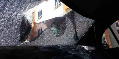 Kahramanmaraş’ta fırtına hayatı felç etti