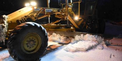 Tarsus’ta karla mücadele seferberliği