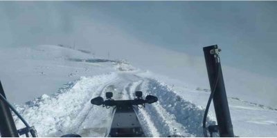 Mersin Büyükşehir’den Mut’ta karla mücadele çalışması