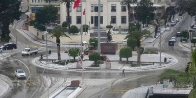 Kar yağışının ardından Hatay beyaza büründü