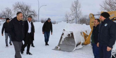 Başkan Yılmaz: “Tüm ekiplerimizle sahadayız”