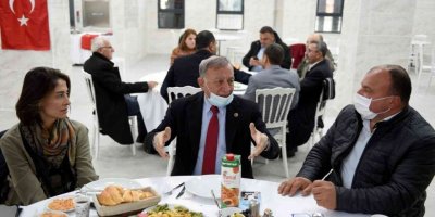 Başkan Akay: "birlikte Çalışmak Zorundayız"