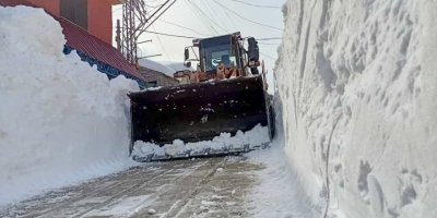 Osmaniye’nin yüksek kesimlerinde karla mücadele sürüyor