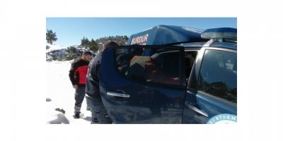 Bin 200 rakımda rahatsızlanan çobanın yardımına UMKE ve itfaiye yetişti