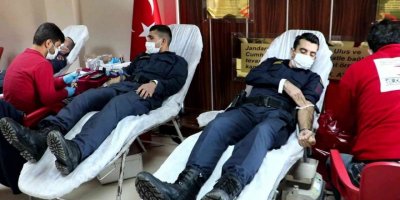 Jandarmadan Kan Bağışı Desteği