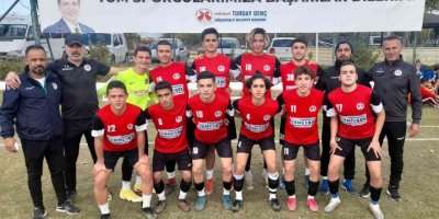 Döşemealtı futbol takımı U-18 liginde şampiyon
