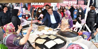 Çetin: "kadınlarımızı Önceleyen Projelere İmza Atıyoruz"