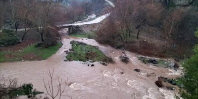 Osmaniye’de şiddetli yağış çayların debisini arttırdı