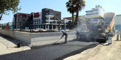 Yılmaz Güney Gençlik Merkezinin etrafı yenileniyor
