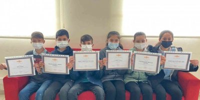 Köy okulunda çocuk haklarına dikkat çekmek için uluslararası proje hazırlandı