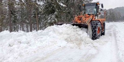 Amanoslar’da kardan kapanan yayla yolları ulaşıma açılıyor