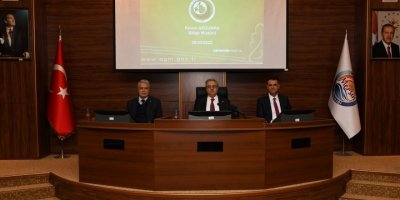 Vali Su: “Yanan bölgelerden daha fazla alanı ağaçlandırdık”