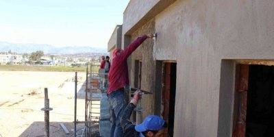 Manavgat hal inşaatında ince işçilik çalışmaları