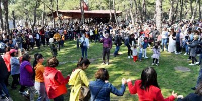 Antalyalılar HayatPark’ta bahara ‘merhaba’ dedi