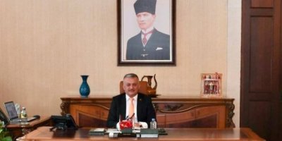 Vali Yazıcı, Dede Oldu