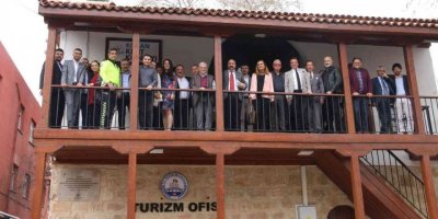 Kozan Kent Konseyi Başkanlığına Tüfekli Yeniden Seçildi