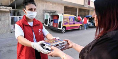 Mersin’de Günde 12 Bin Kişiye İftar Yemeği Ulaştırılıyor