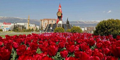 Kahramanmaraş çiçeklerle renklendi