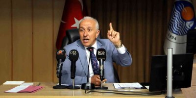 Akdeniz Belediyesinin borçlanma talebi CHP ve HDP’li meclis üyelerince reddedildi