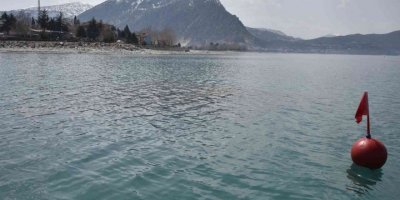 Eğirdir Gölü’nde kayalık bölgelere dubalı önlem