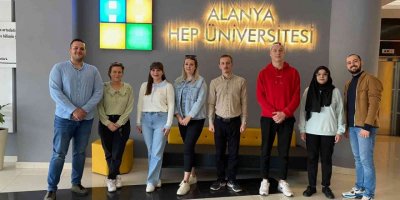 Turizm öğrencileri, uluslararası kongrelerde sunum yapacak