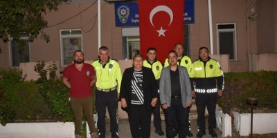 Başkan Erdem, Gece Nöbeti Tutan Polisleri Unutmadı