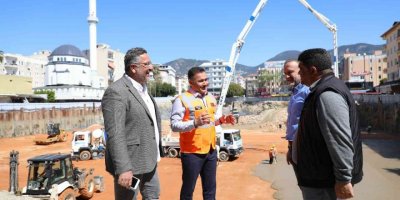 Alanya Cuma Pazarı’na Yapılan Çalışmalar Gününde Hizmete Girecek