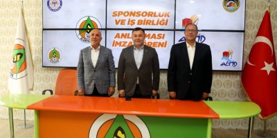 Alanya’da sahil büfelerinin bir kısmı Alanyaspor’a gelir olacak