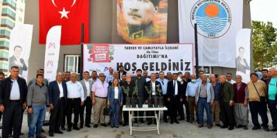 Tarsus ve Çamlıyayla’da çiftçilere alıç fidanı dağıtıldı