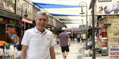 Sinan Mahallesi Çarşısı Gölgelikle Kaplandı