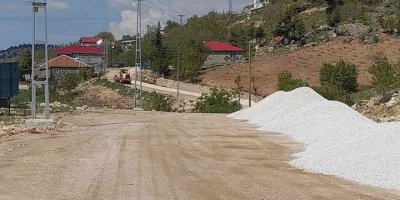 Kırsal mahalle yolları yenileniyor